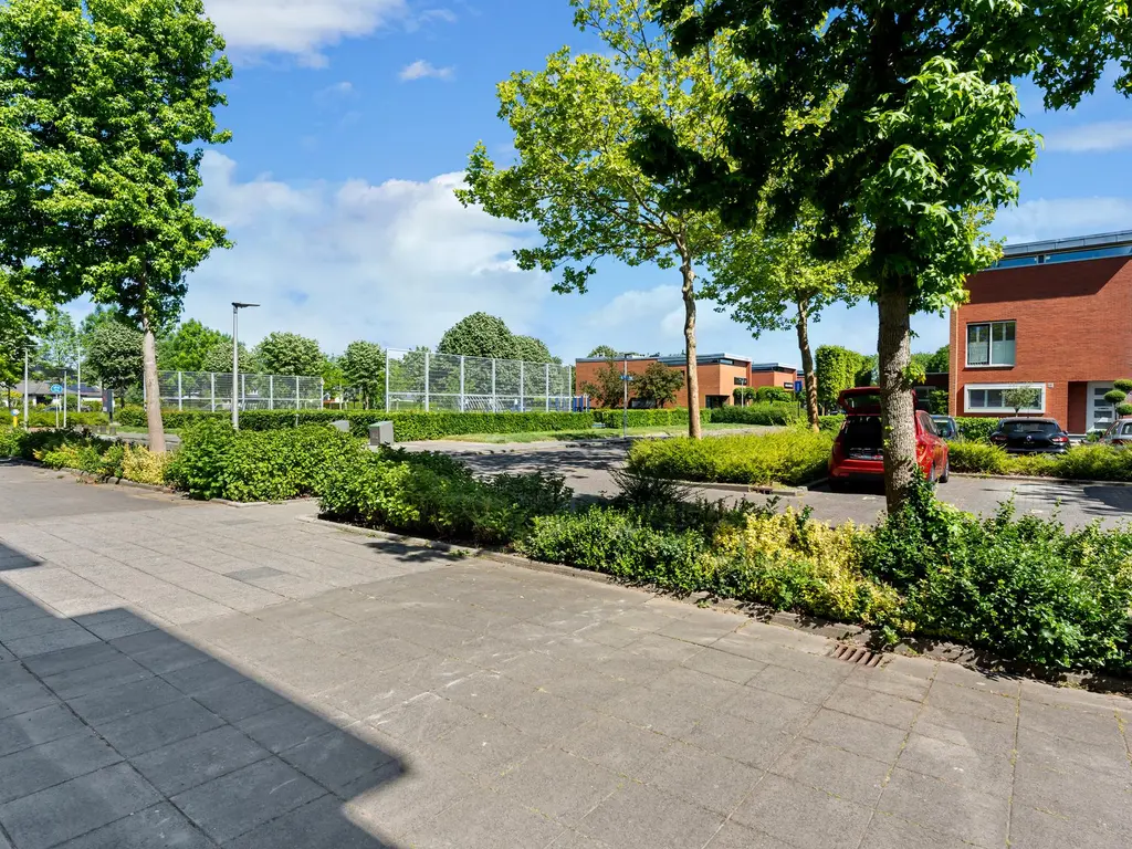 Agnes Bartoutslaan 72, HENDRIK-IDO-AMBACHT