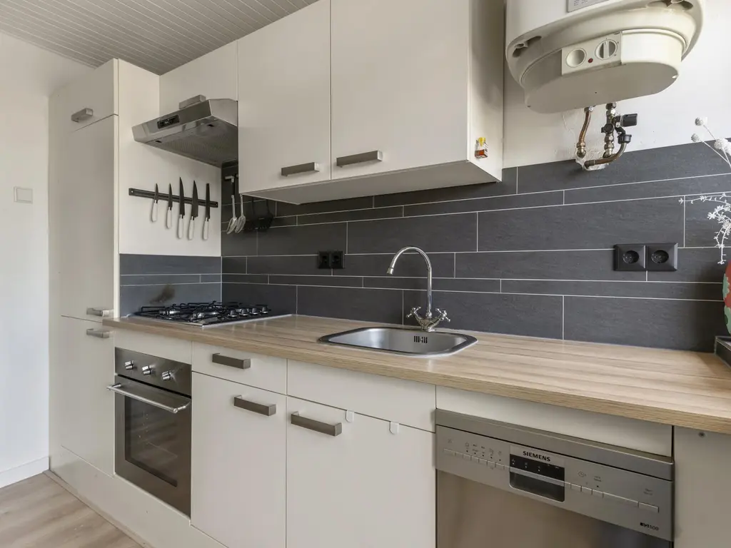 Dahliastraat 26, ZWIJNDRECHT