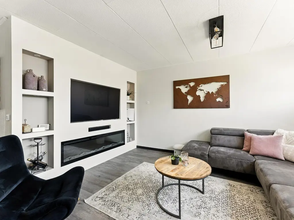 Admiraal de Ruyterlaan 30, HENDRIK-IDO-AMBACHT