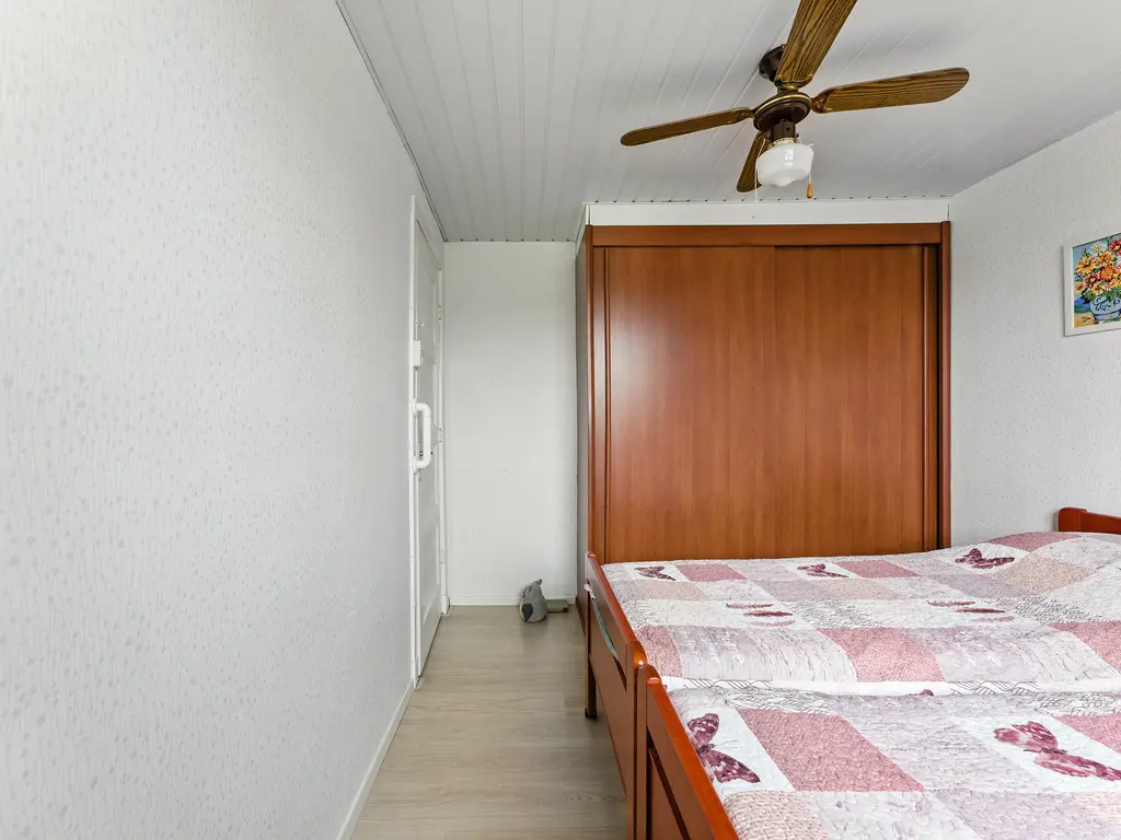 Talmaweg 106, BARENDRECHT