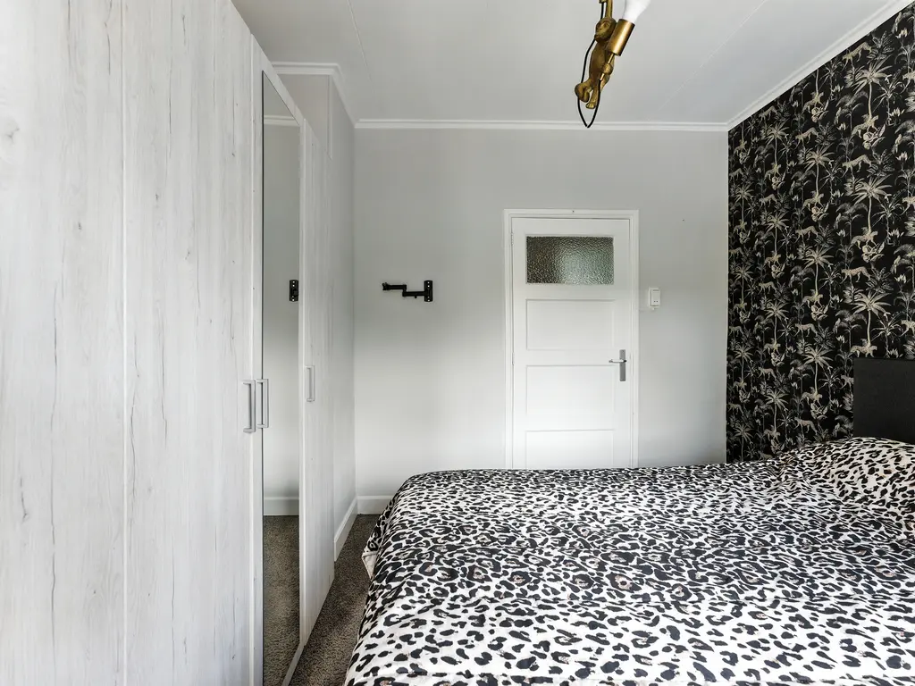 Thorbeckestraat 24, HENDRIK-IDO-AMBACHT