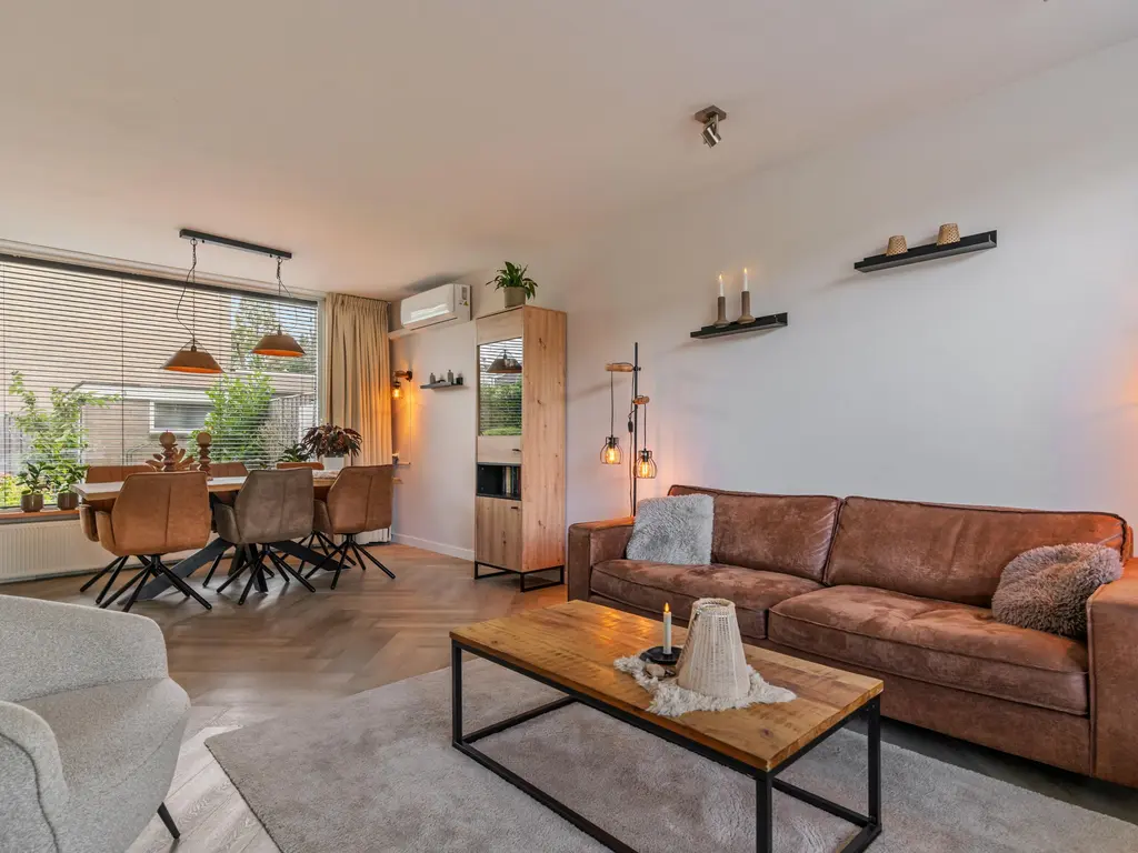 Hoefslag 37, BARENDRECHT