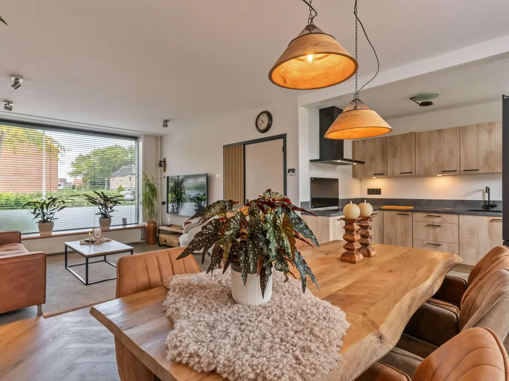 Hoefslag 37, BARENDRECHT