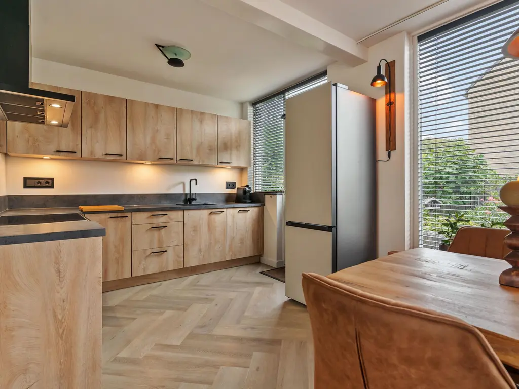 Hoefslag 37, BARENDRECHT