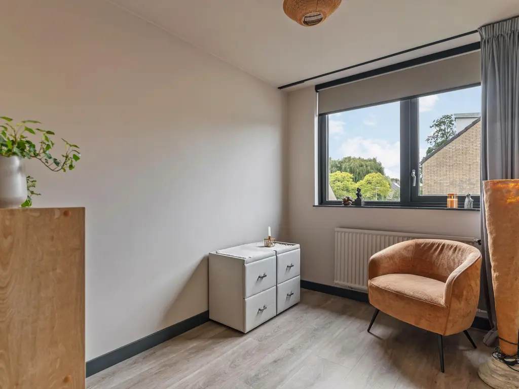Hoefslag 37, BARENDRECHT