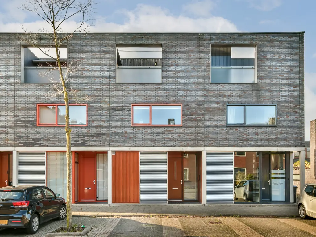 Goudsbloemstraat 37, PAPENDRECHT