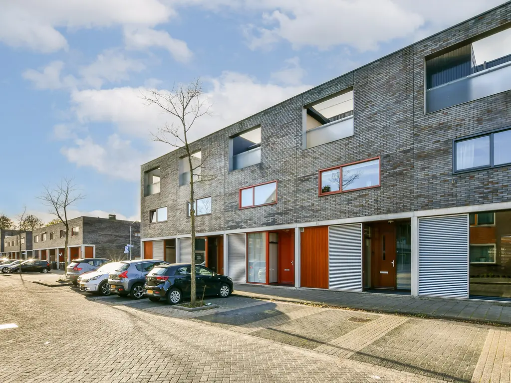 Goudsbloemstraat 37, PAPENDRECHT