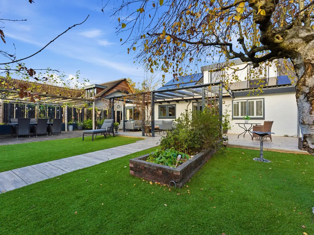 Wassenaar van Obdampark 18, HENDRIK-IDO-AMBACHT