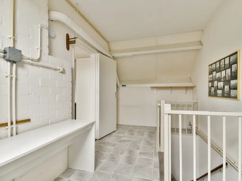 Ring 110, HENDRIK-IDO-AMBACHT