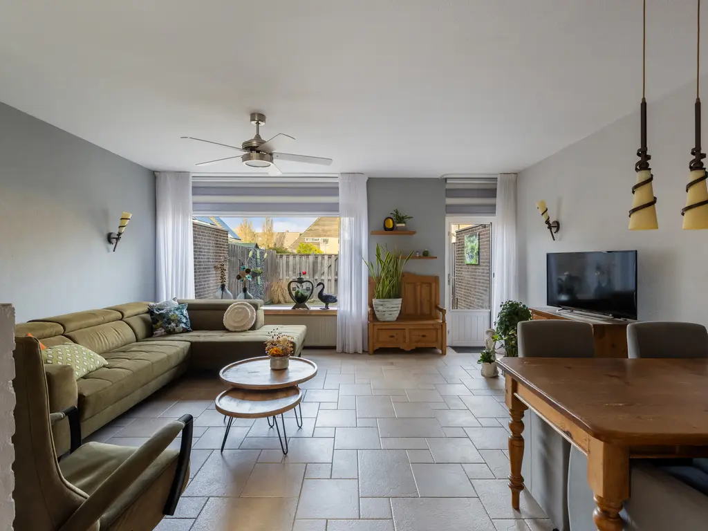 Strobenen-bogerd 20, Hendrik-Ido-Ambacht