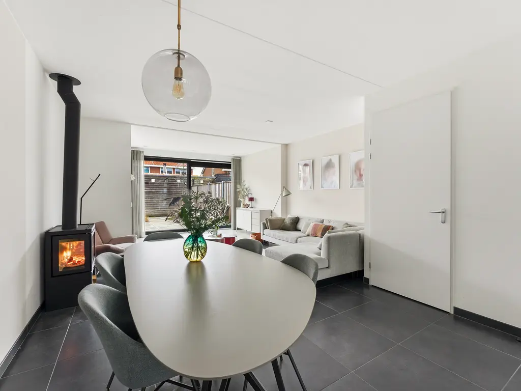 Laagveen 34, HENDRIK-IDO-AMBACHT