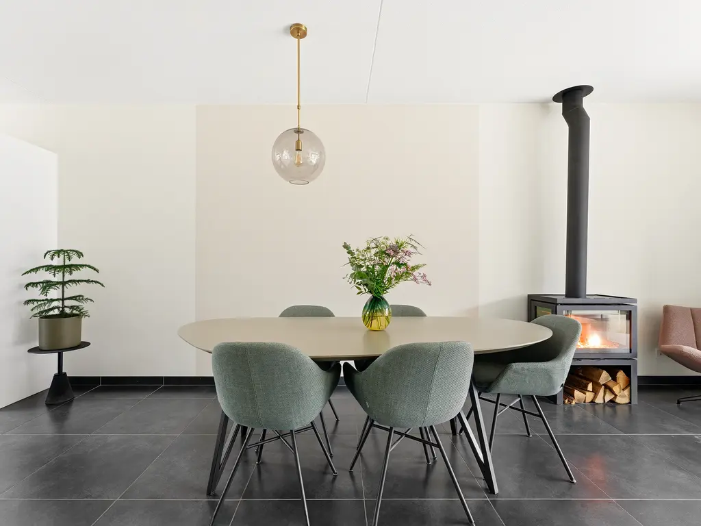 Laagveen 34, HENDRIK-IDO-AMBACHT