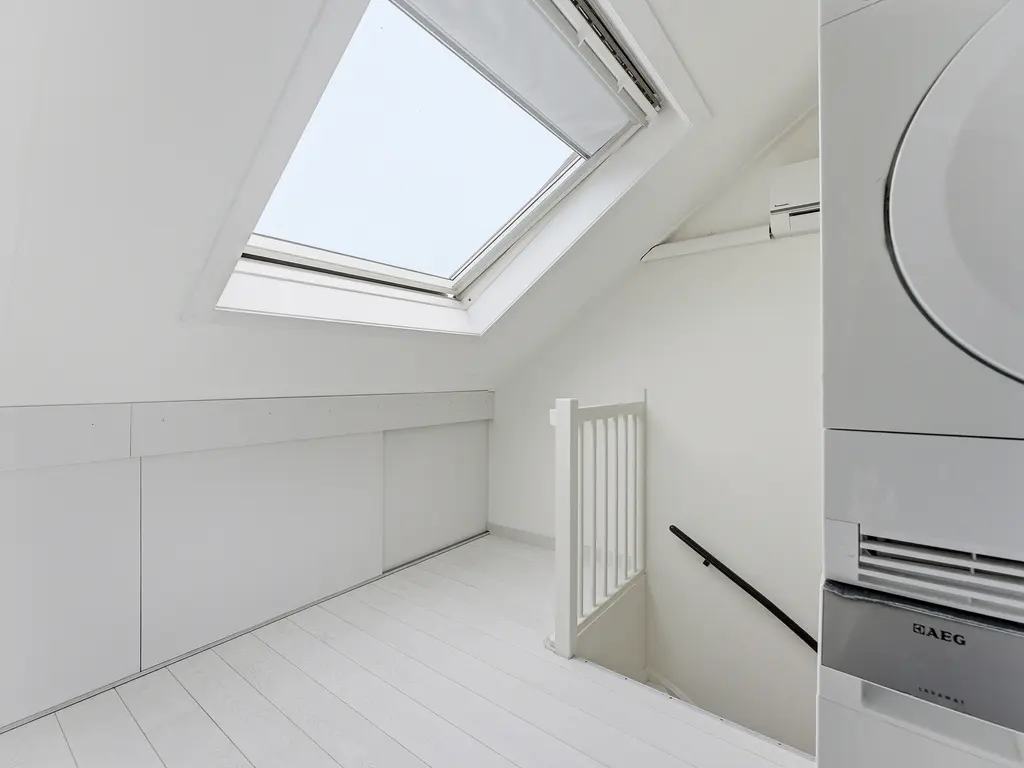 Laagveen 34, HENDRIK-IDO-AMBACHT