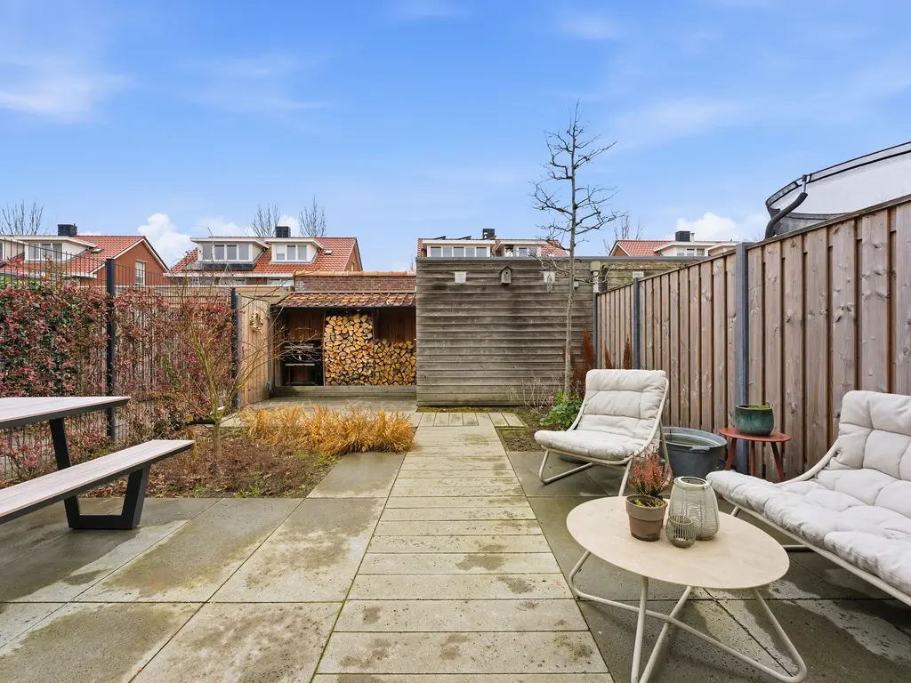 Laagveen 34, HENDRIK-IDO-AMBACHT