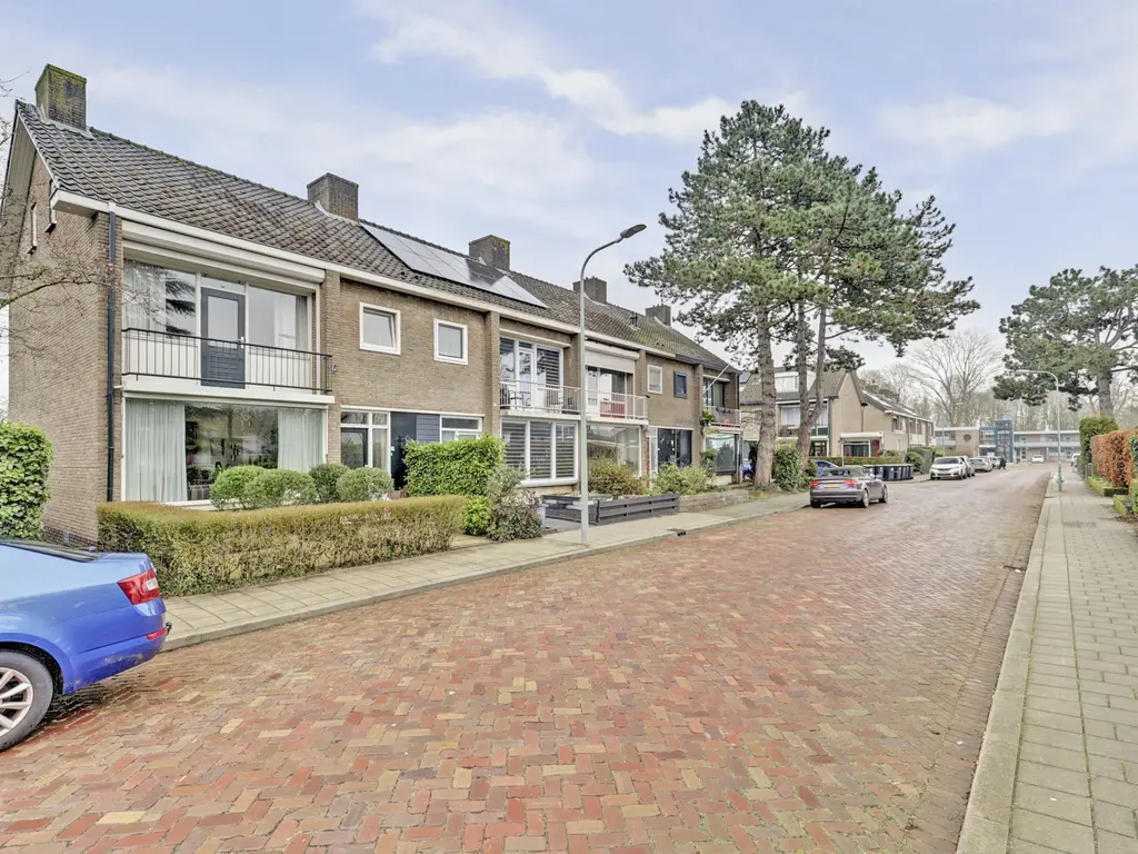Godetia 26, DORDRECHT