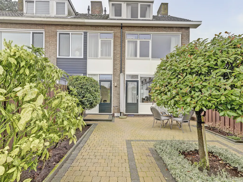 Godetia 26, DORDRECHT