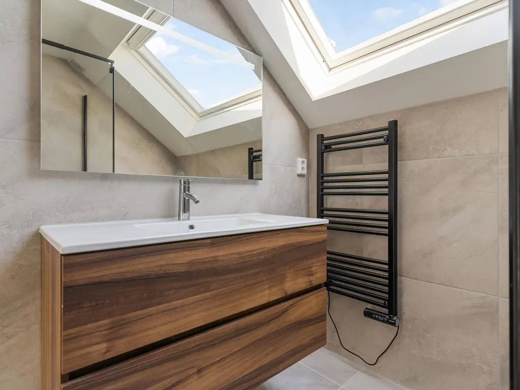 Ring 196, HENDRIK-IDO-AMBACHT