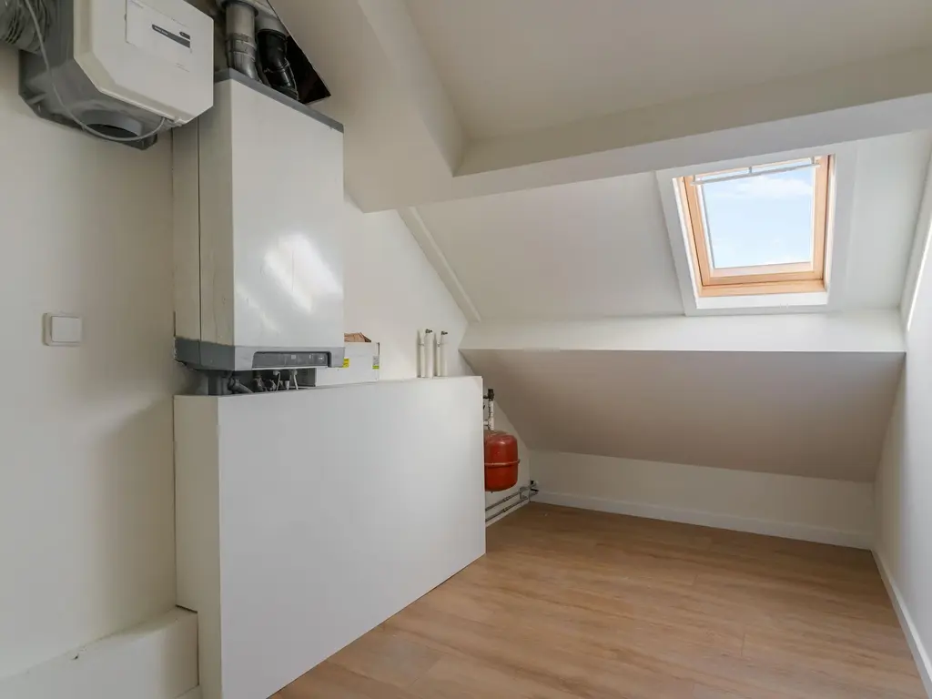 Ring 196, HENDRIK-IDO-AMBACHT