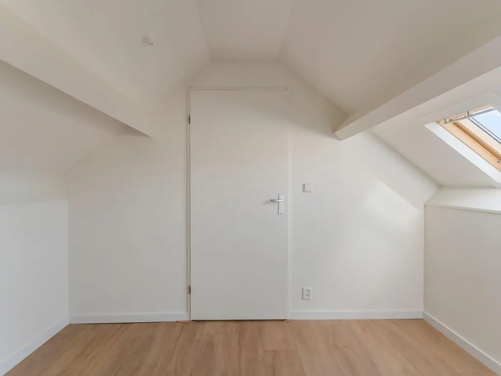 Ring 196, HENDRIK-IDO-AMBACHT