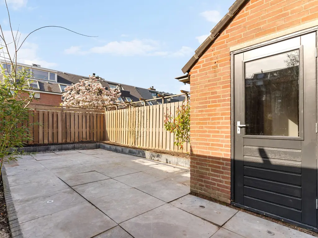 Ring 196, HENDRIK-IDO-AMBACHT