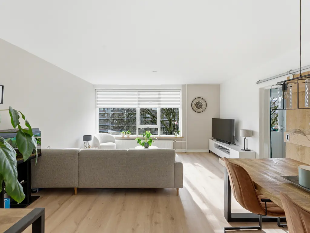 van Godewijckstraat 87, HENDRIK-IDO-AMBACHT