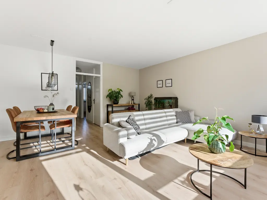 van Godewijckstraat 87, HENDRIK-IDO-AMBACHT