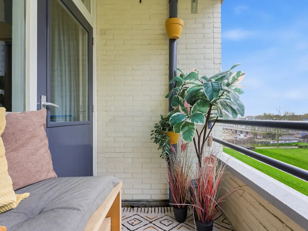 van Godewijckstraat 87, HENDRIK-IDO-AMBACHT