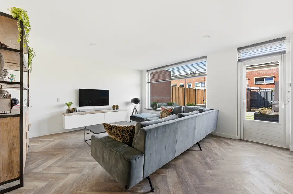 Machteld Sandelijnslaan 24