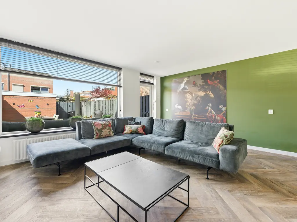 Machteld Sandelijnslaan 24, HENDRIK-IDO-AMBACHT