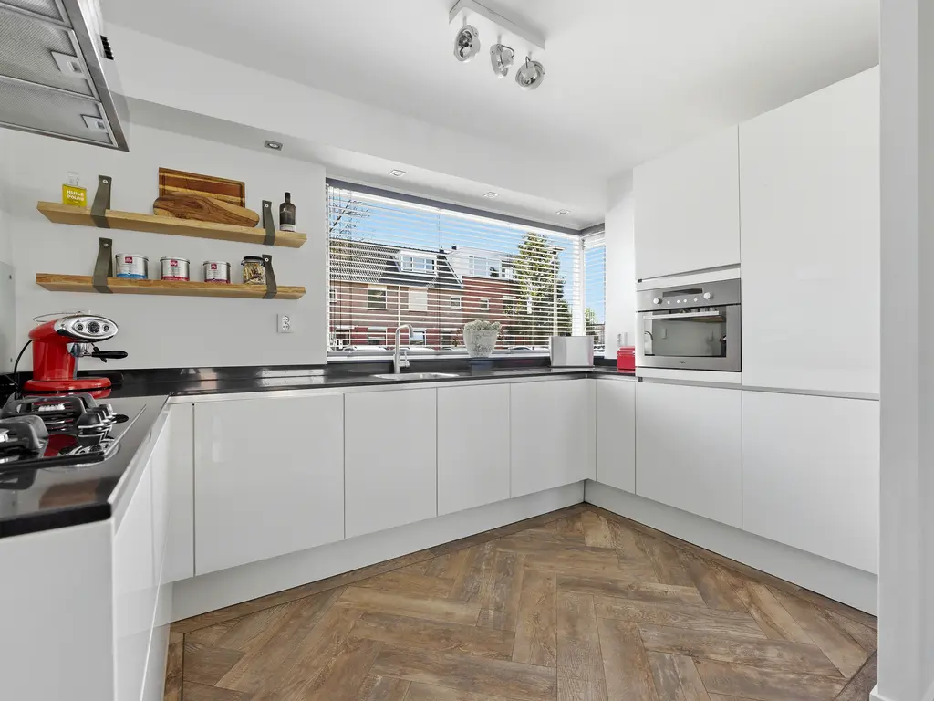 Machteld Sandelijnslaan 24, HENDRIK-IDO-AMBACHT