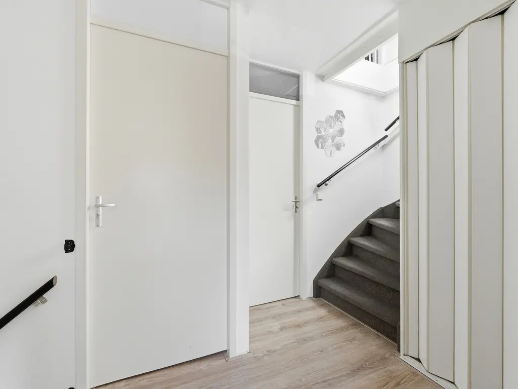 Machteld Sandelijnslaan 24, HENDRIK-IDO-AMBACHT