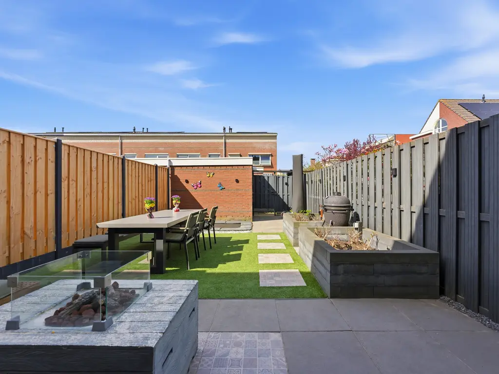 Machteld Sandelijnslaan 24, HENDRIK-IDO-AMBACHT