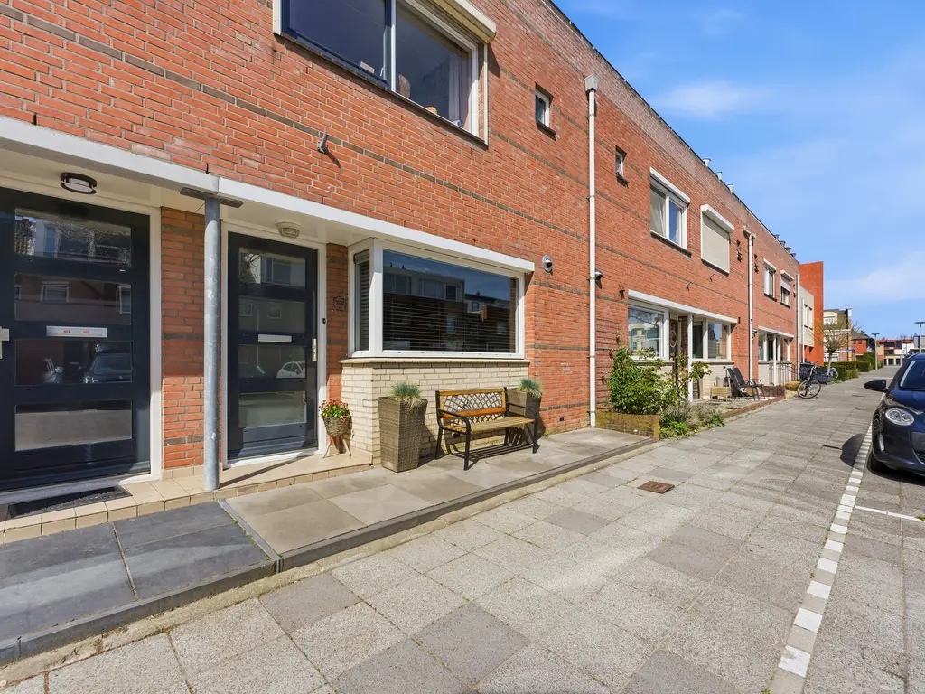 Machteld Sandelijnslaan 24, HENDRIK-IDO-AMBACHT