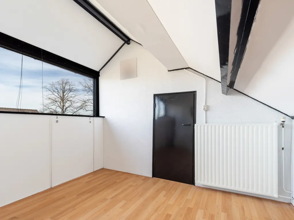 Warmoeziershof 31, HENDRIK-IDO-AMBACHT