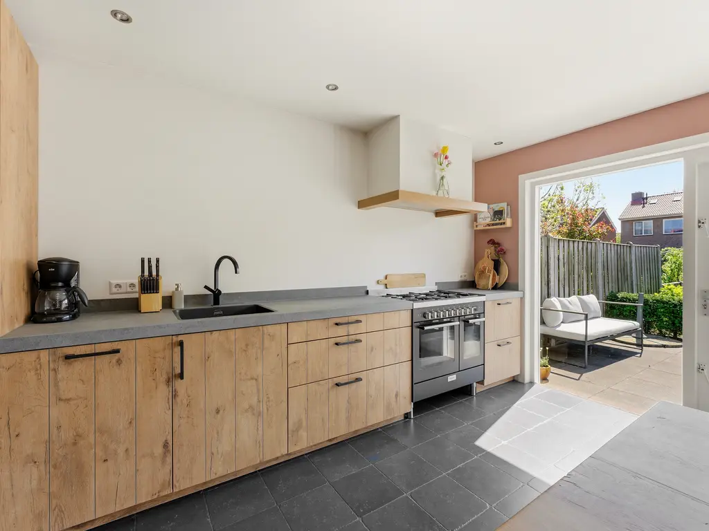 Baron van Boetzelaerlaan 44, DORDRECHT