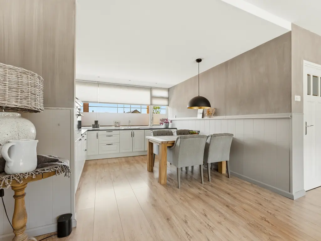 Willem de Zwijgerstraat 102, HENDRIK-IDO-AMBACHT