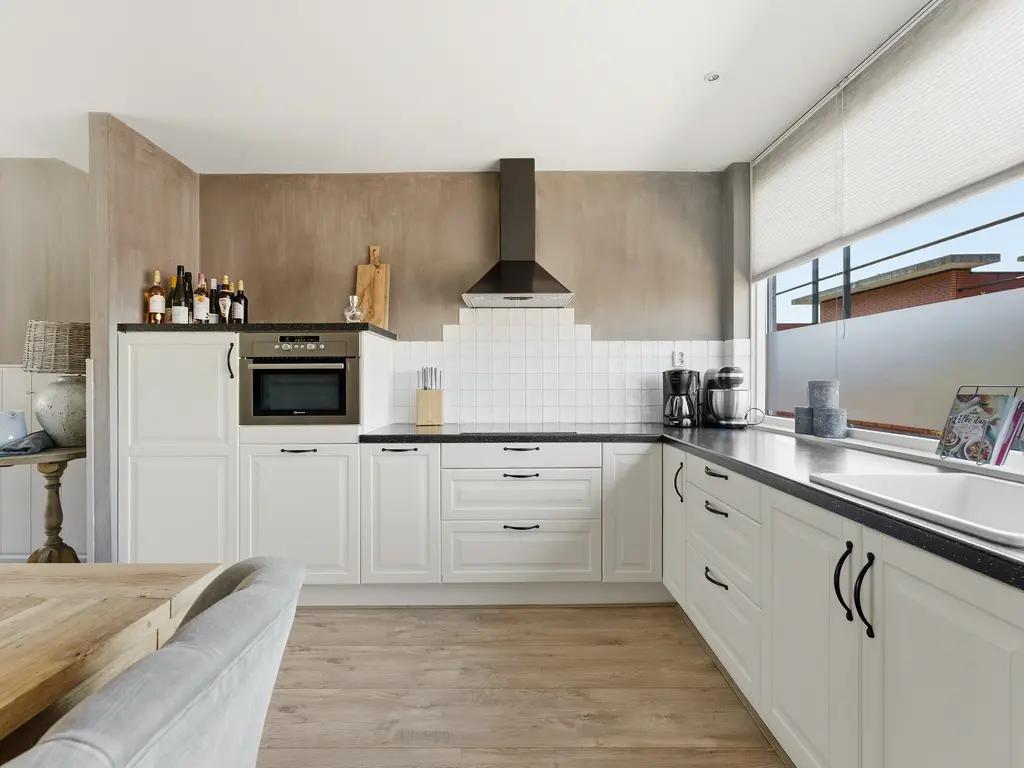 Willem de Zwijgerstraat 102, HENDRIK-IDO-AMBACHT