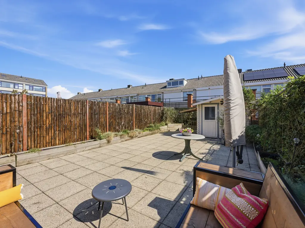 Willem de Zwijgerstraat 102, HENDRIK-IDO-AMBACHT