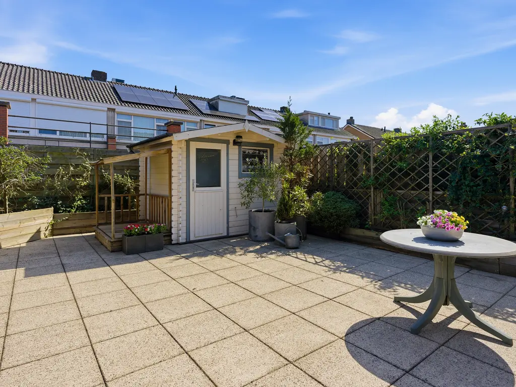 Willem de Zwijgerstraat 102, HENDRIK-IDO-AMBACHT