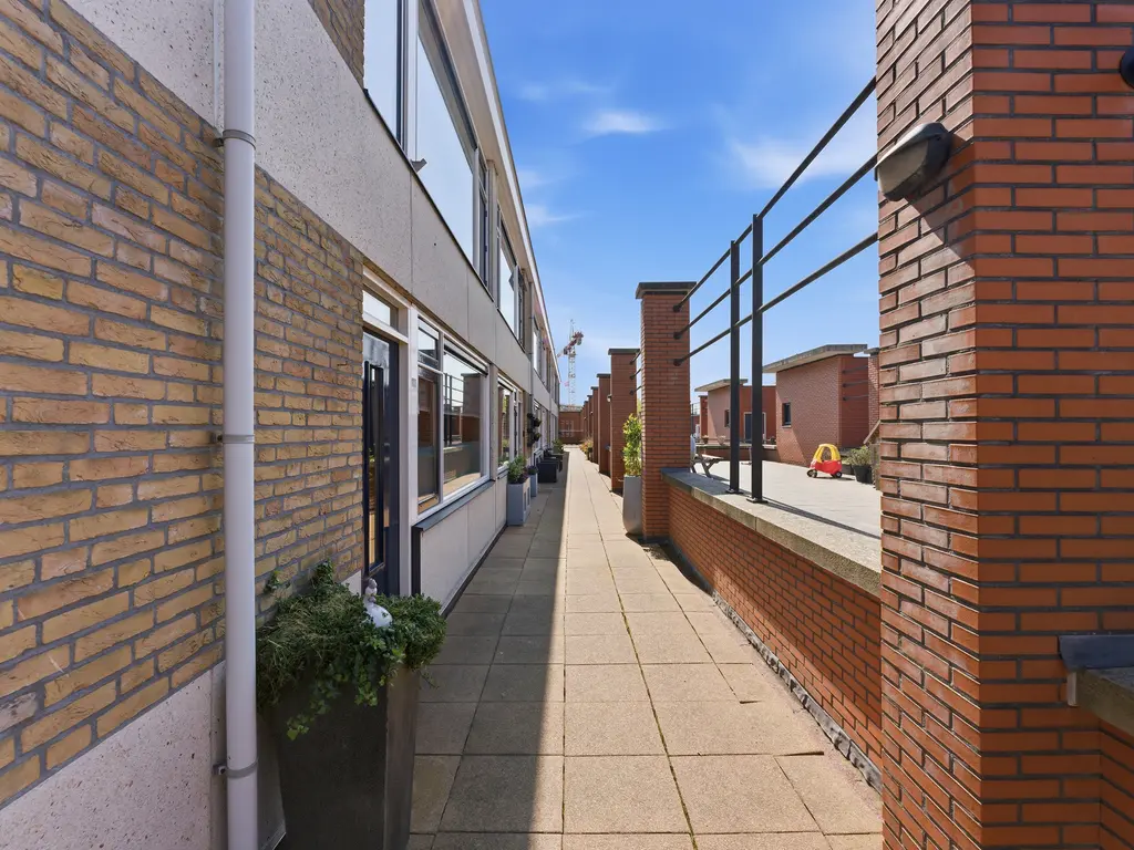 Willem de Zwijgerstraat 102, HENDRIK-IDO-AMBACHT