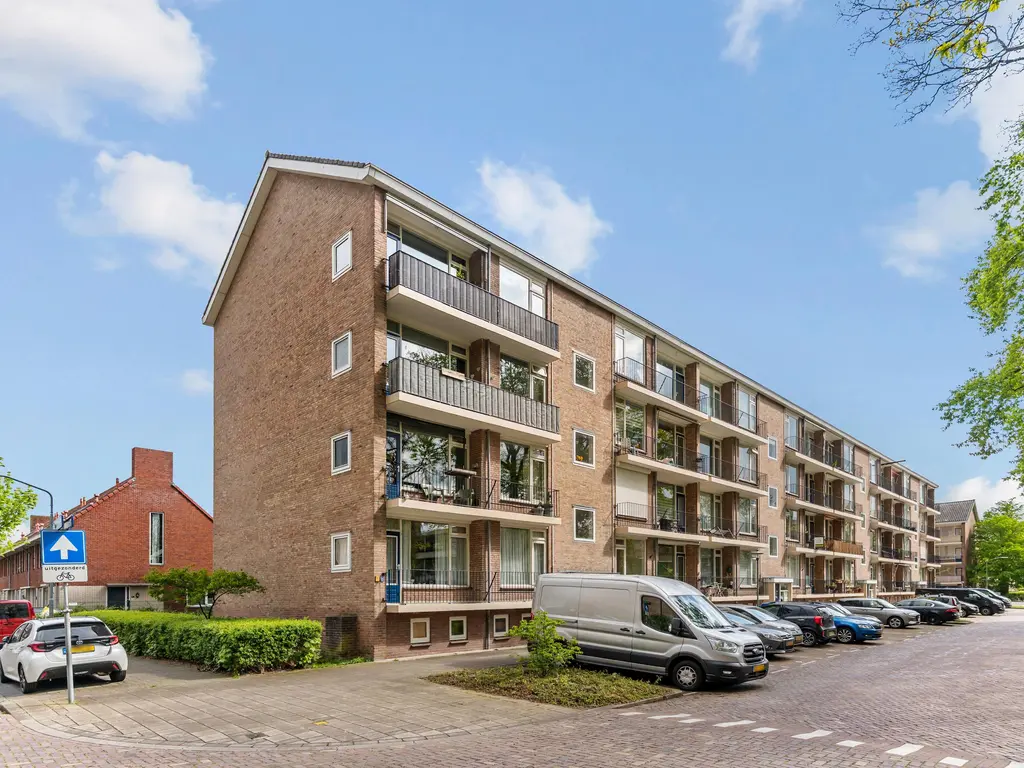 Abraham Kuyperweg 132, DORDRECHT