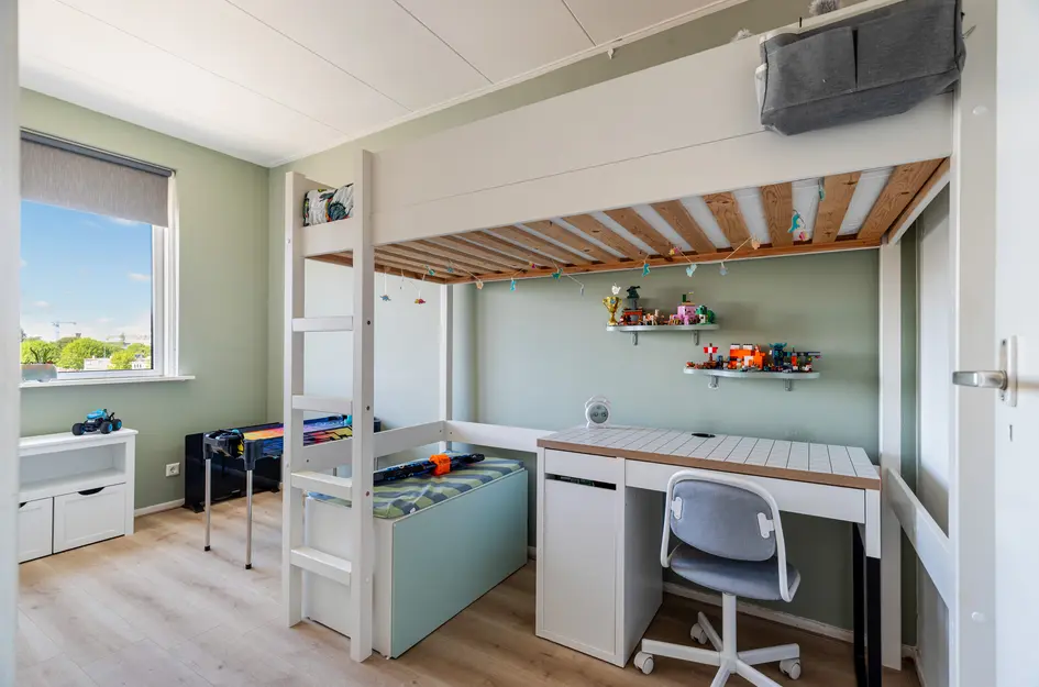Admiraal Trompstraat 15