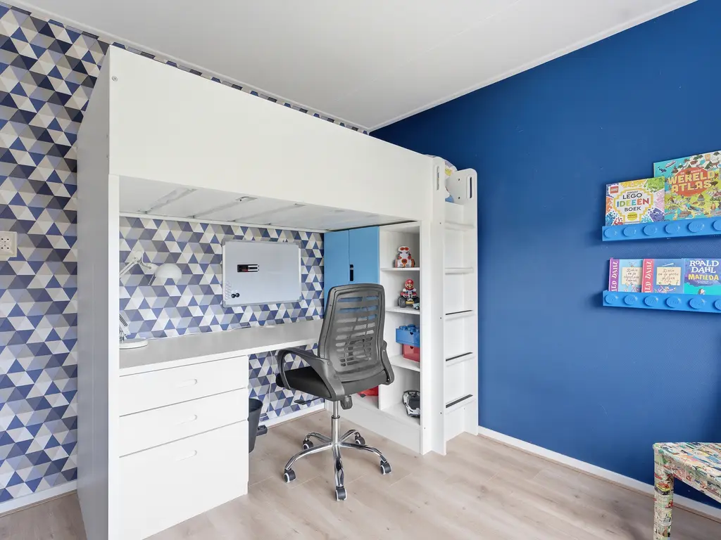 Vondelstraat 31, HENDRIK-IDO-AMBACHT