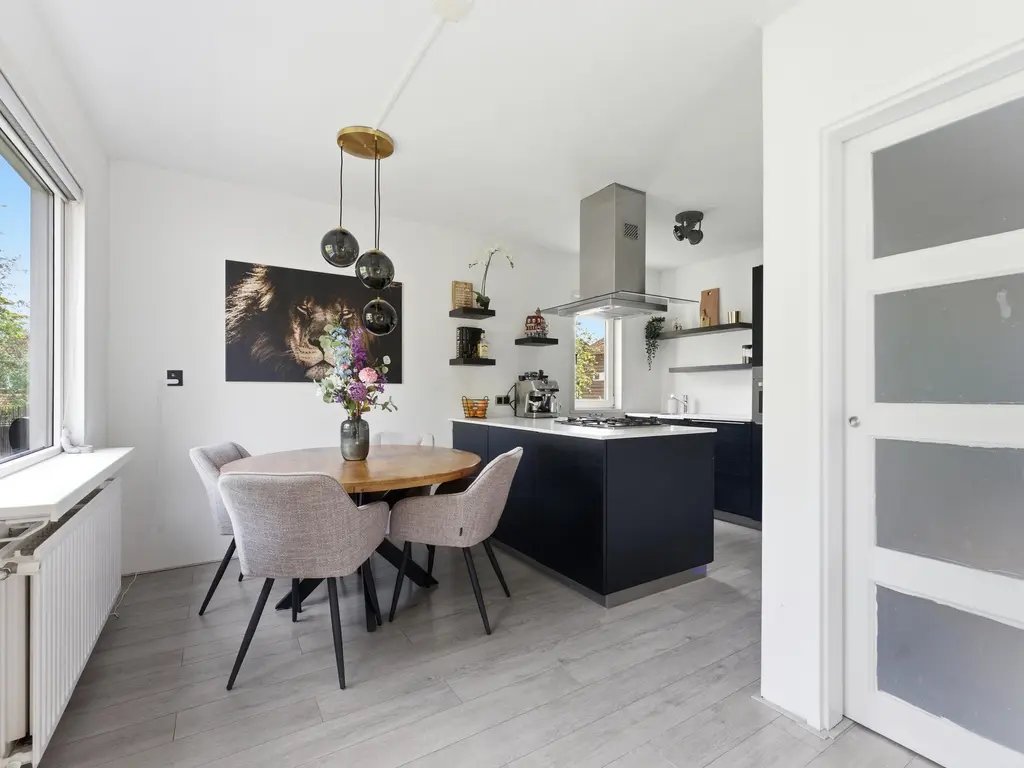 Toepad 17, Hendrik-Ido-Ambacht