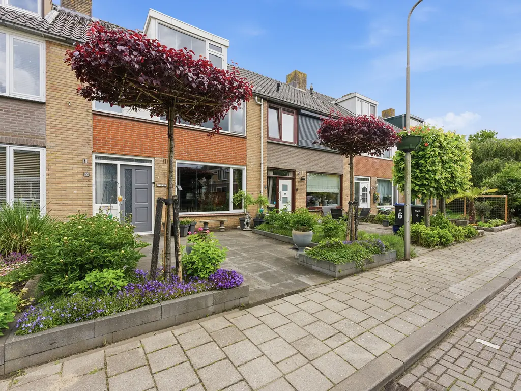 Lage Nes 8, HEERJANSDAM