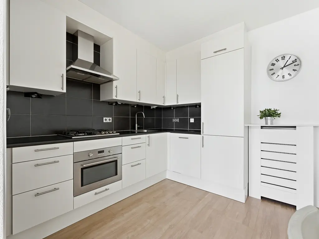 Bramengaarde 83, Hendrik-Ido-Ambacht