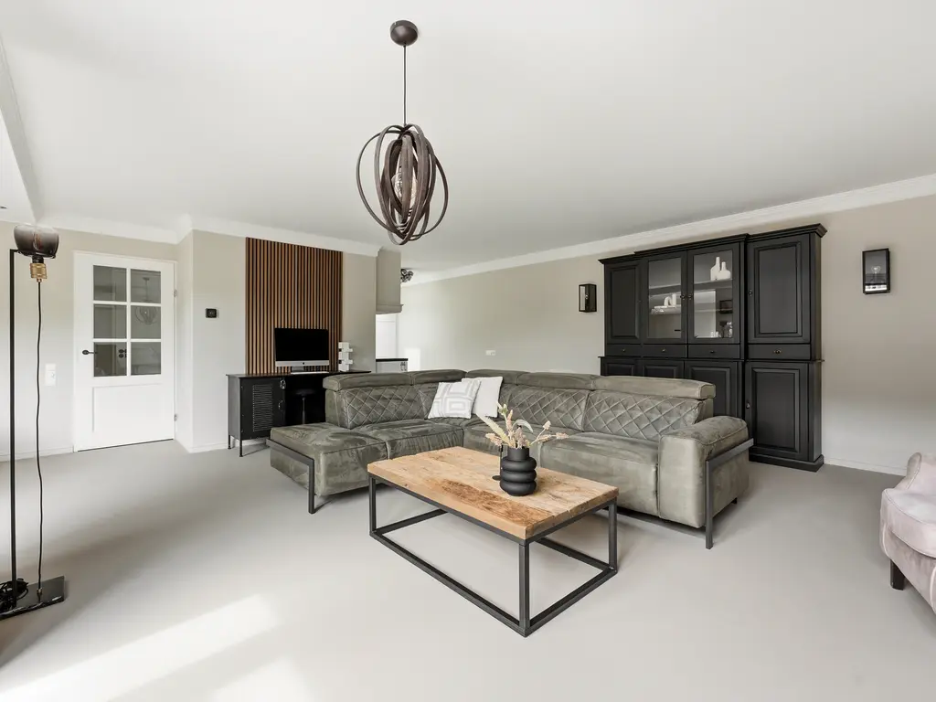 De Touwbaan 35, HENDRIK-IDO-AMBACHT