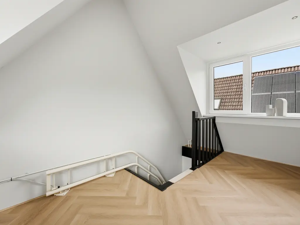 De Touwbaan 35, HENDRIK-IDO-AMBACHT