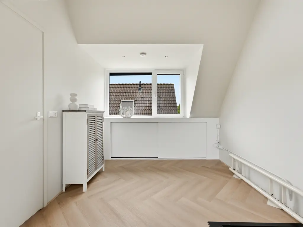 De Touwbaan 35, HENDRIK-IDO-AMBACHT