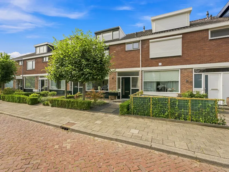 Huygensstraat 8, HENDRIK-IDO-AMBACHT